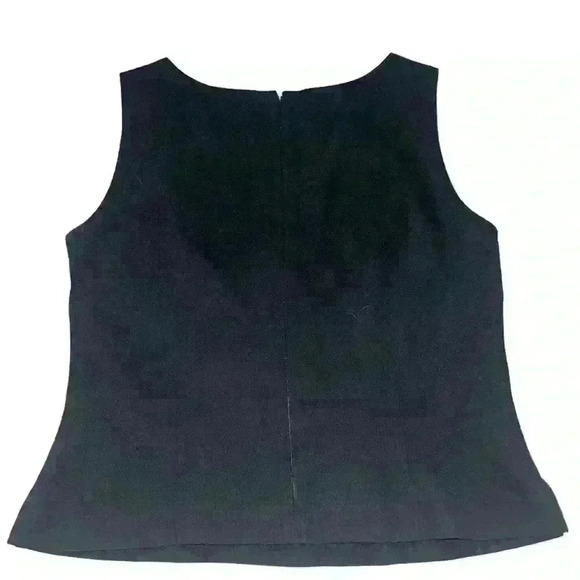 Embroidered Floral Sleeveless Blouse - Picture 3 of 4